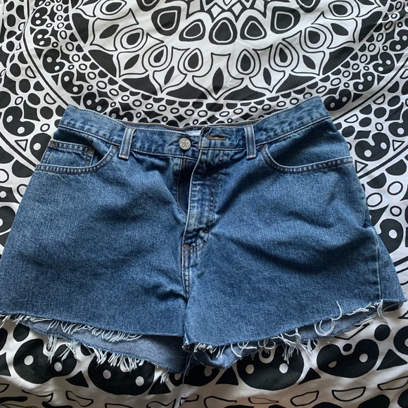 Vintage Calvin Klein high-waisted denim shorts - Picture 1 of 4